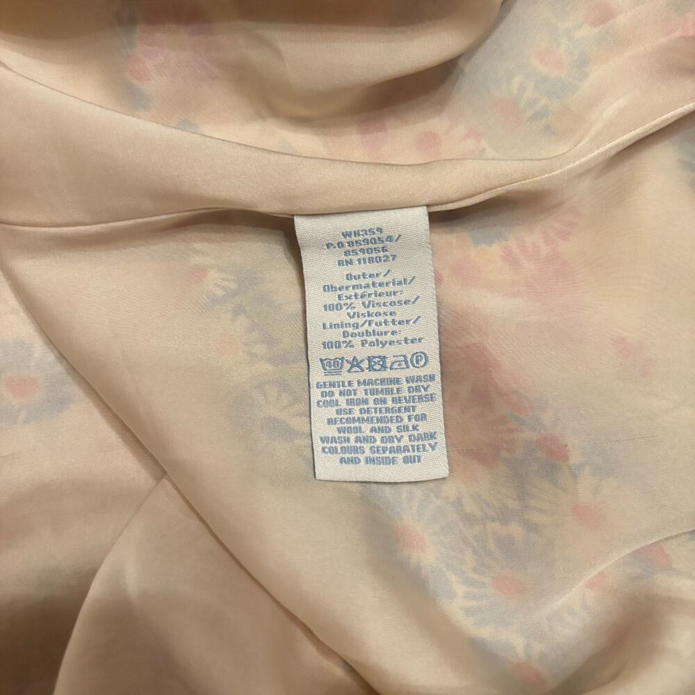 Boden Wildflower Floral Chiffon Dress V-Neck Flutter Sleeve 8L *small flaws* - Picture 9 of 12